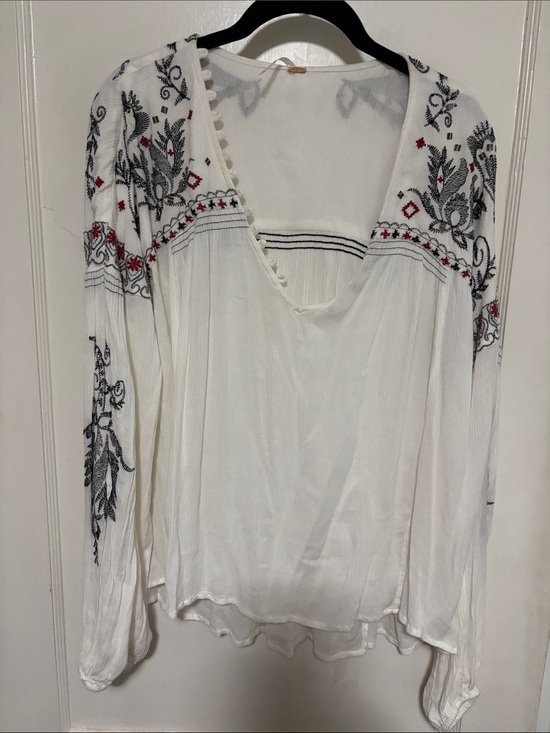 Free People Tops - Free People White Peasant Blouse with Black & Red Embroidery